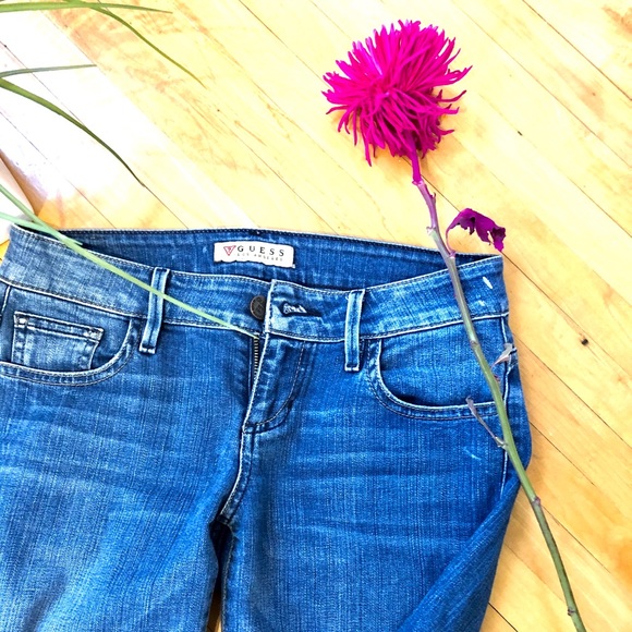 SOLD / GUESS jeans! Distress jeans - Picture 5 of 8